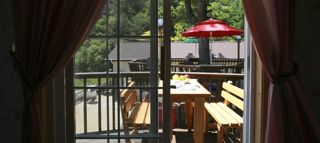 Gold Castle Pension 平昌郡 エクステリア 写真