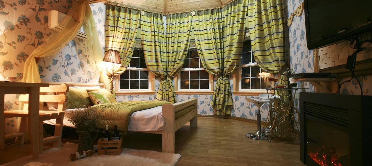 Gold Castle Pension 平昌郡 エクステリア 写真
