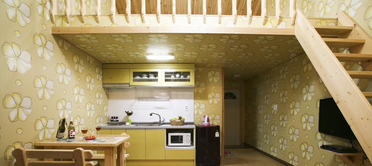 Gold Castle Pension 平昌郡 エクステリア 写真