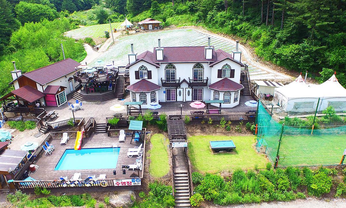 Gold Castle Pension 平昌郡 エクステリア 写真